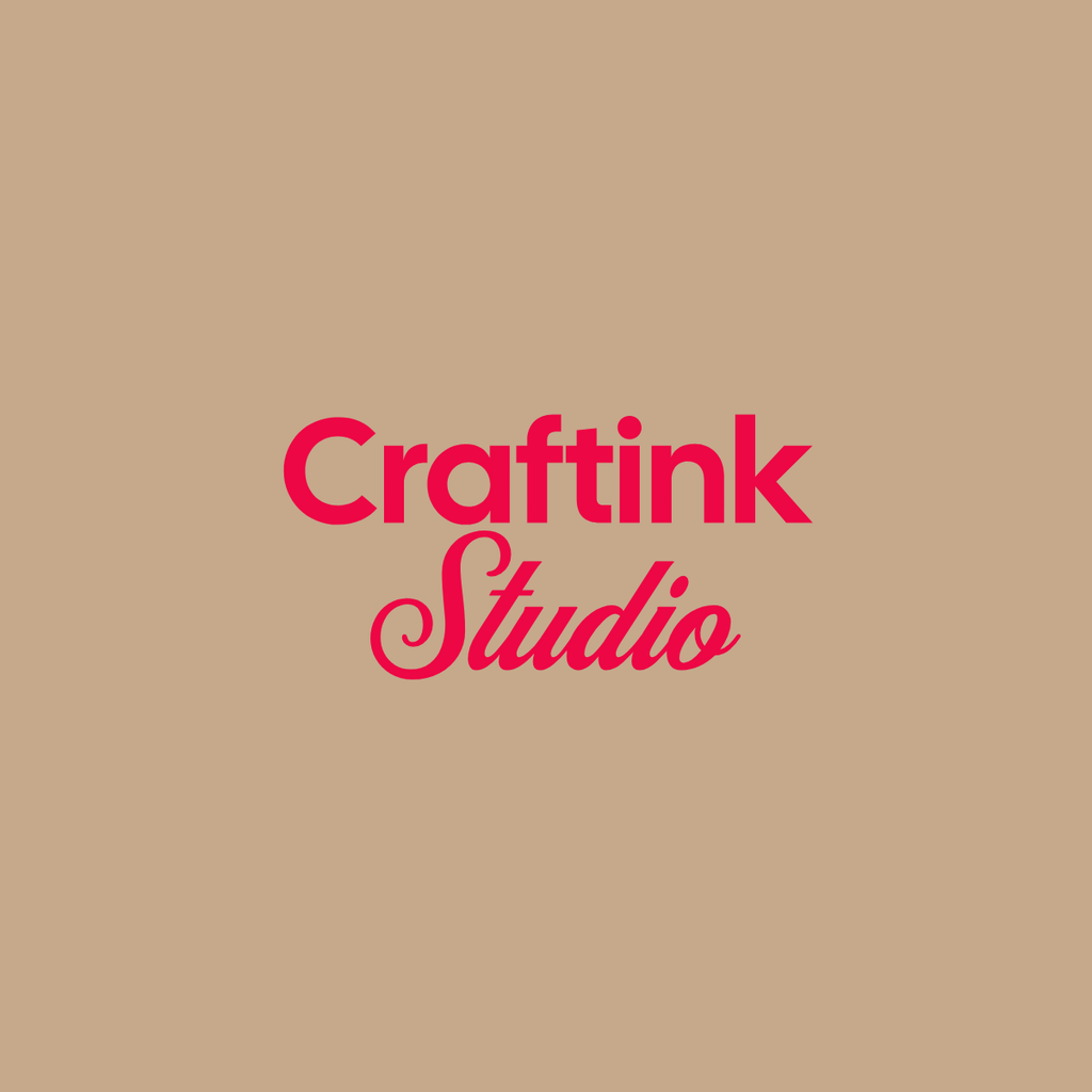 Camiseta 'Center Logo'  - Arena | Craftink Studio